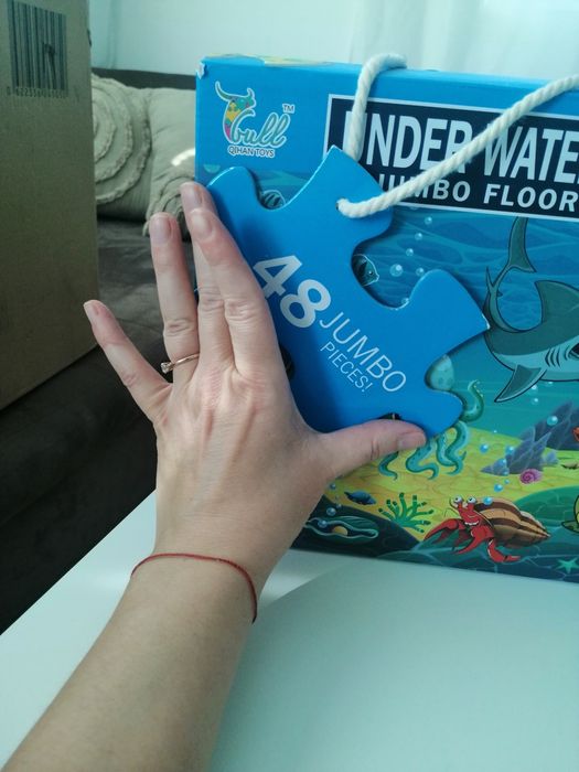 Пъзел с огромни парчета