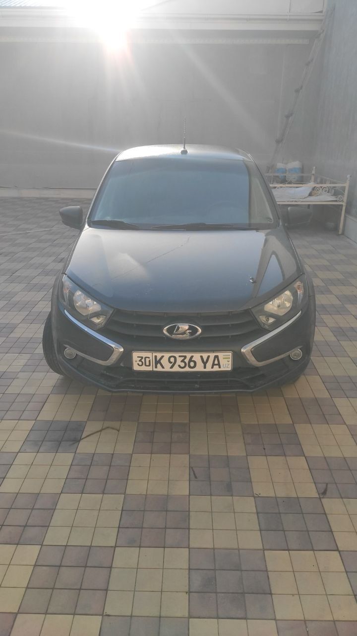 Lada Granta 2019