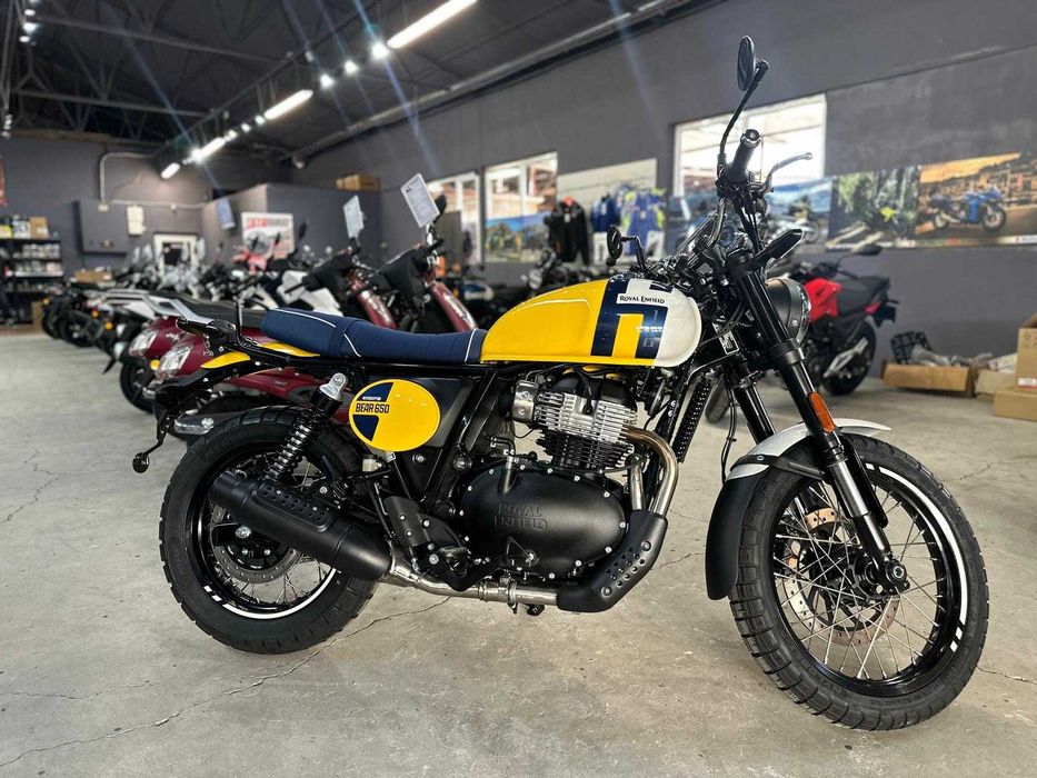 Royal Enfield BEAR 650 Mid 2025 - A2 - PROMO by EST BIKE