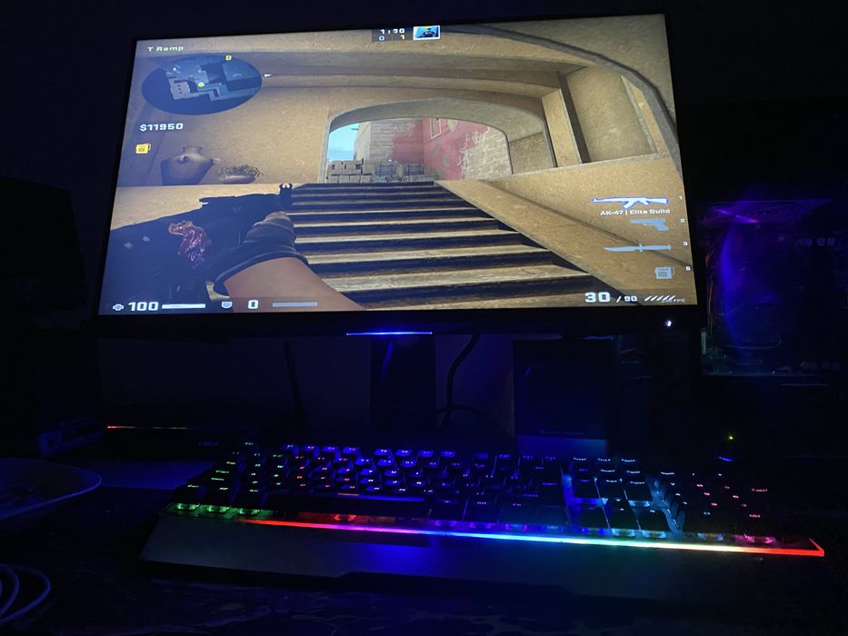 Monitor DELL  240HZ 24.5