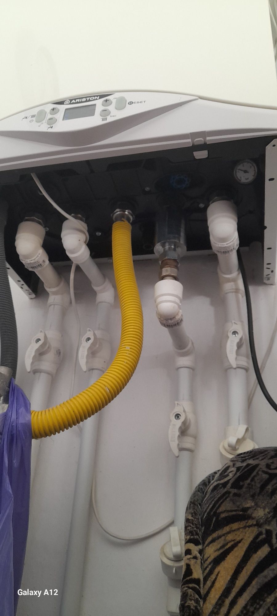 Centrala termica Ariston Cares Premium 24kw