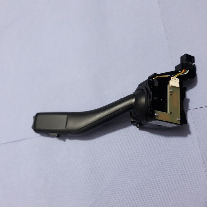 Maneta pilot tempomat volkswagen vw golf 5 cod 1k0953513f, 1K0953513G