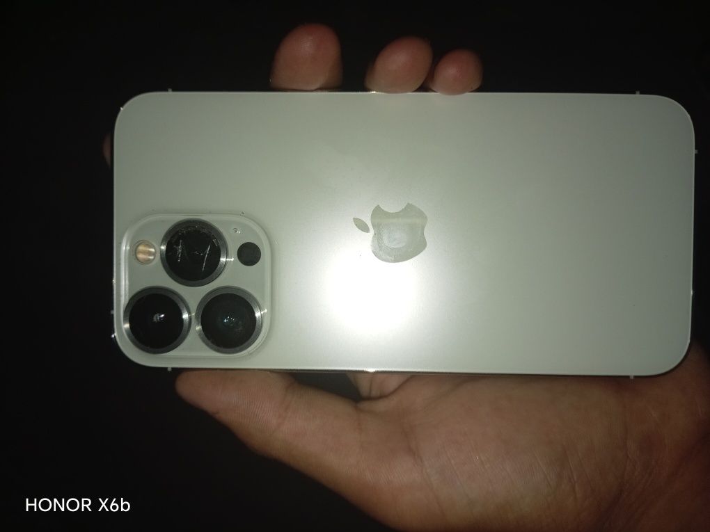Iphone 13 pro holati zo'r aybi yoq