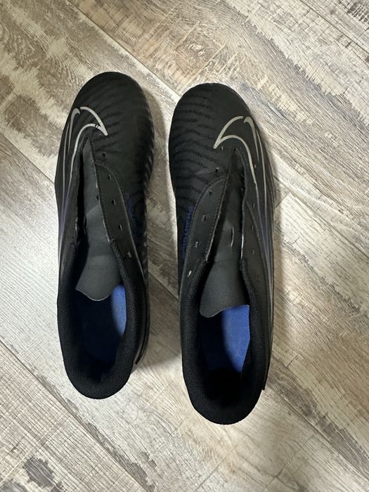 Оригинални Nike Phantom бутонки