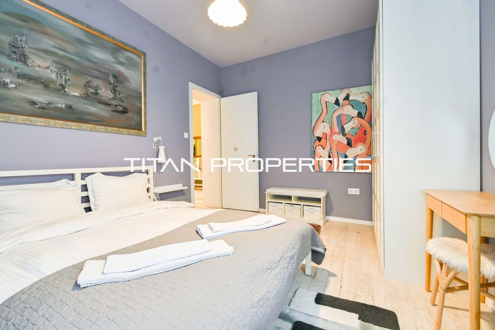 Тристаен, продажба, Център