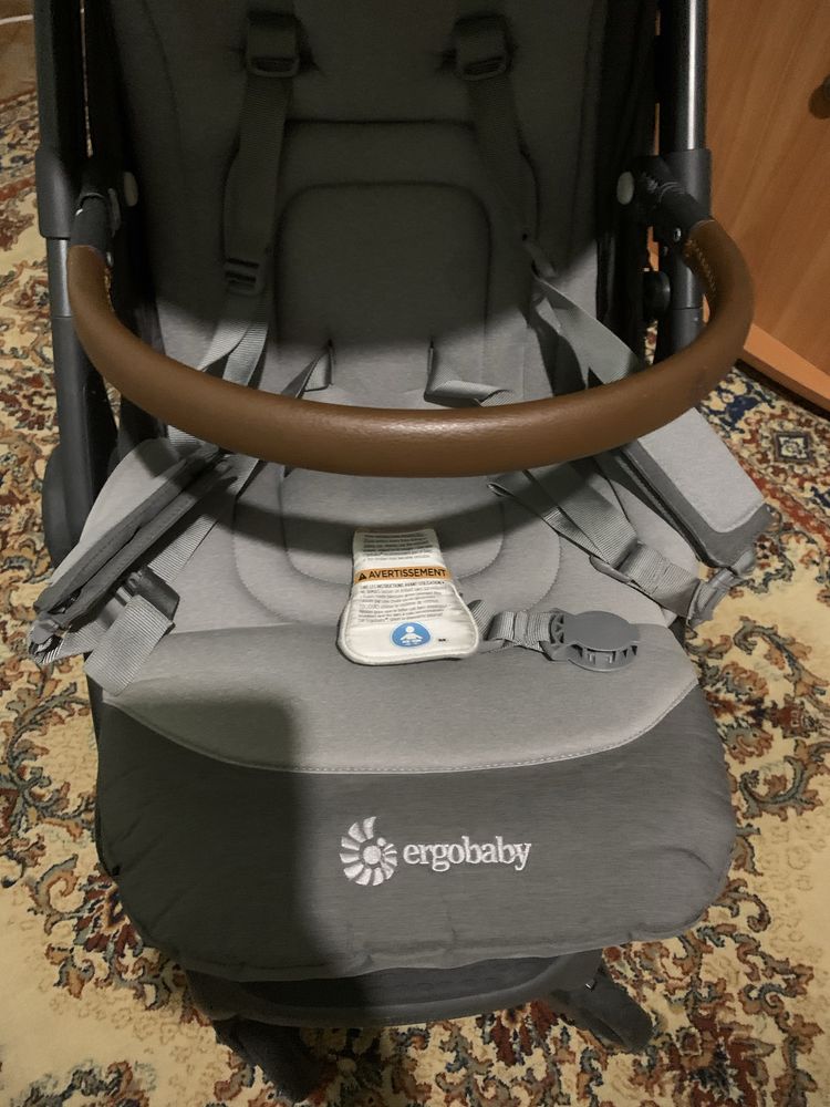 Бебешка количка Ergobaby Metro+Deluxe