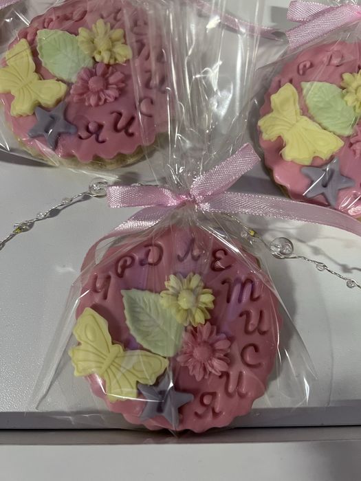 Меденки с фондан