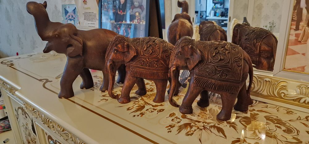 Статуэтка слонов