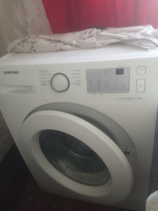 Стиральная машина Samsung