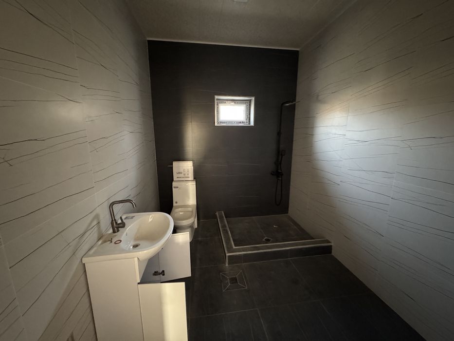 Уй сотилади срочно