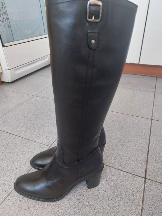 Дамски ботуши,естествена кожа,номер 36,обувани няколко пъти,без забеле