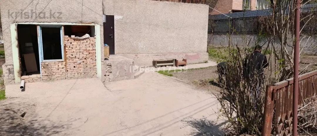 Дом 2 Этажный по адресу Ермек 98А