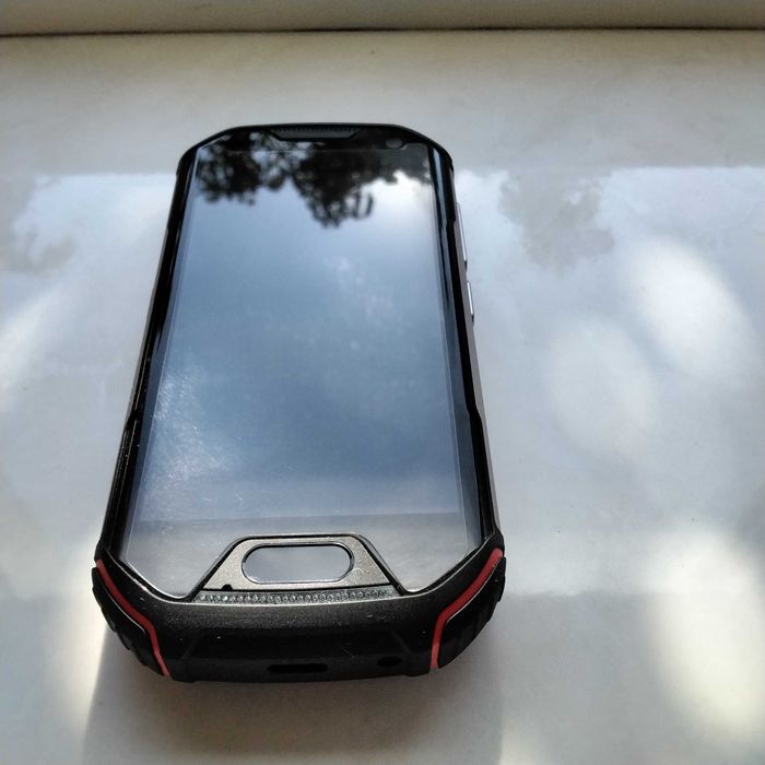 Unihertz Atom L,4.0"mic,6 GBRAM,128 GBROM,4300 mAh,NFC,nou,subacvatic