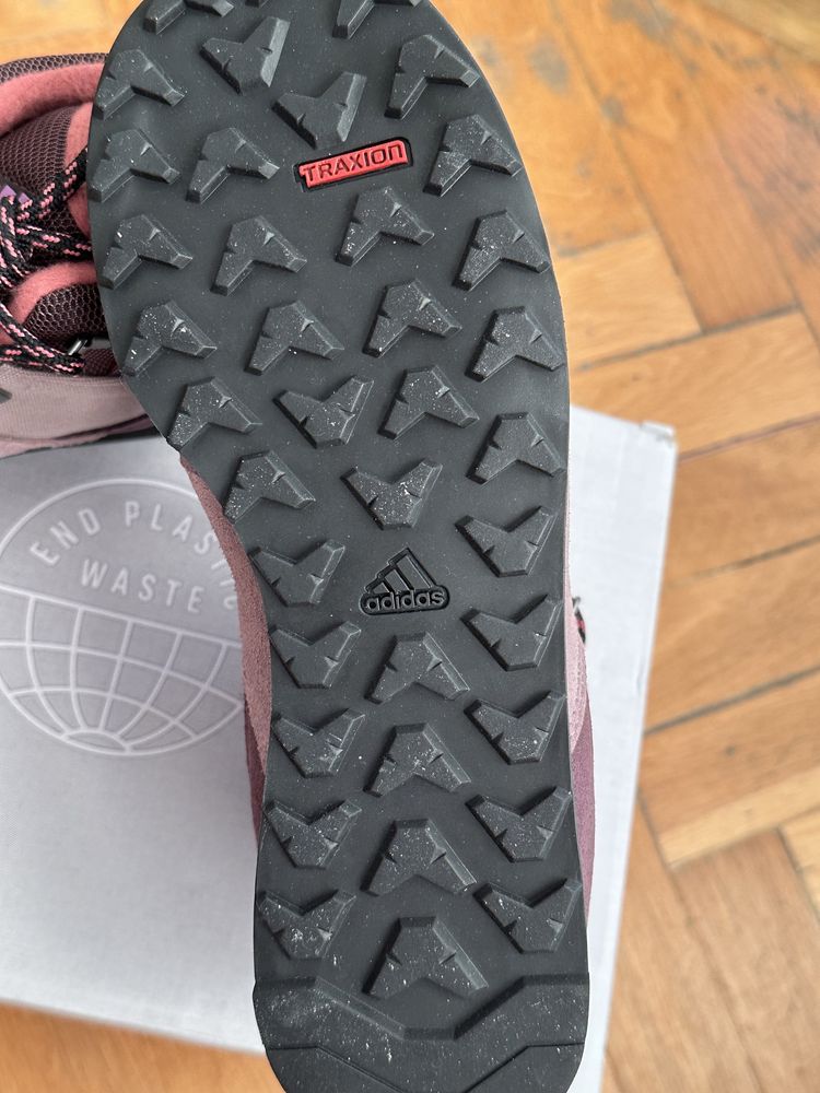Adidas Ghete impermeabile de iarna din piele noi in cutie