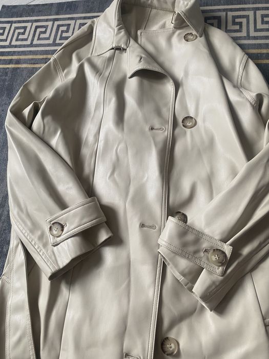 Экокожа тренч светлый