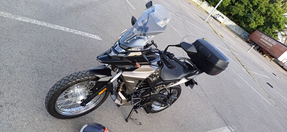Motocicleta SYM NH-T 200