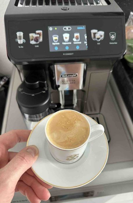 Кофемашина автоматическая De’Longhi ECAM450.86. T ! Отличное качество