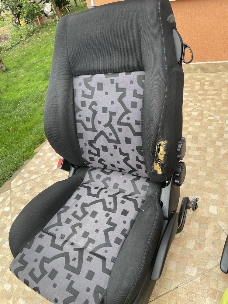 Салон Golf 4/ Голф 4