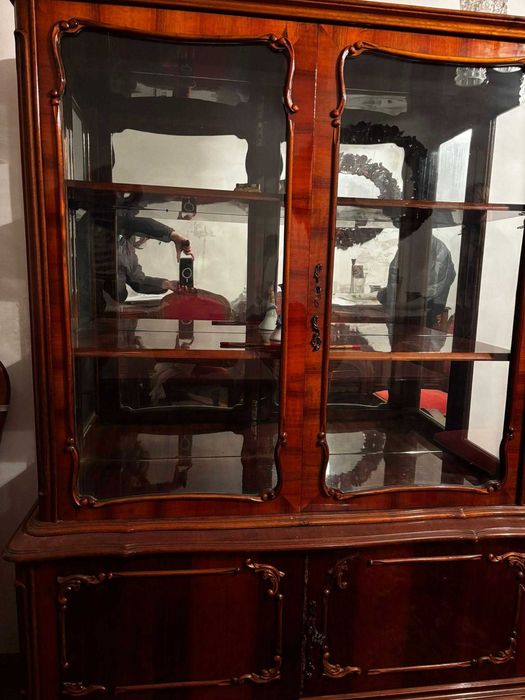 Vitrina lemn cu oglinda