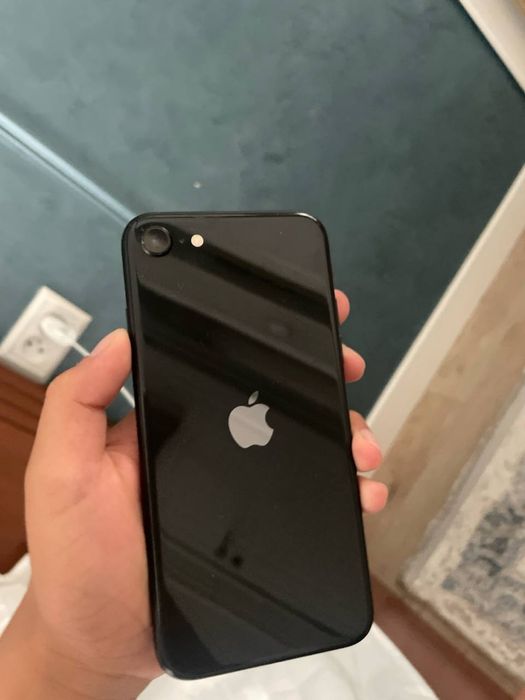 iPhone se 2 gen 2023
