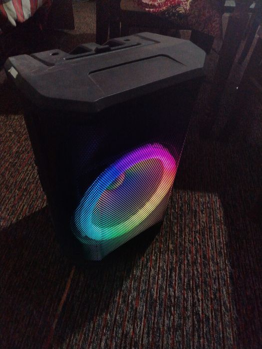 kalonka 1 ta mikrafon zaryatkasi 6-7 soat narxi 900 yana kelishamiz