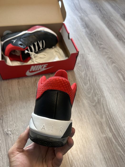 Air Jordan Max Aura 3 - 42,5 номер Оригинални!