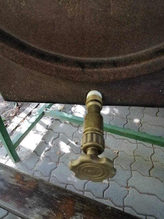 Vand butoi de vin MANTZARIS 260 litri, damigene sticla