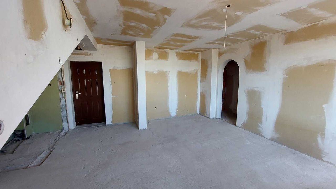 Продава се Двустаен апартамент в Свиленград - 68 кв.м за 736 €/кв.м - Снимка #3