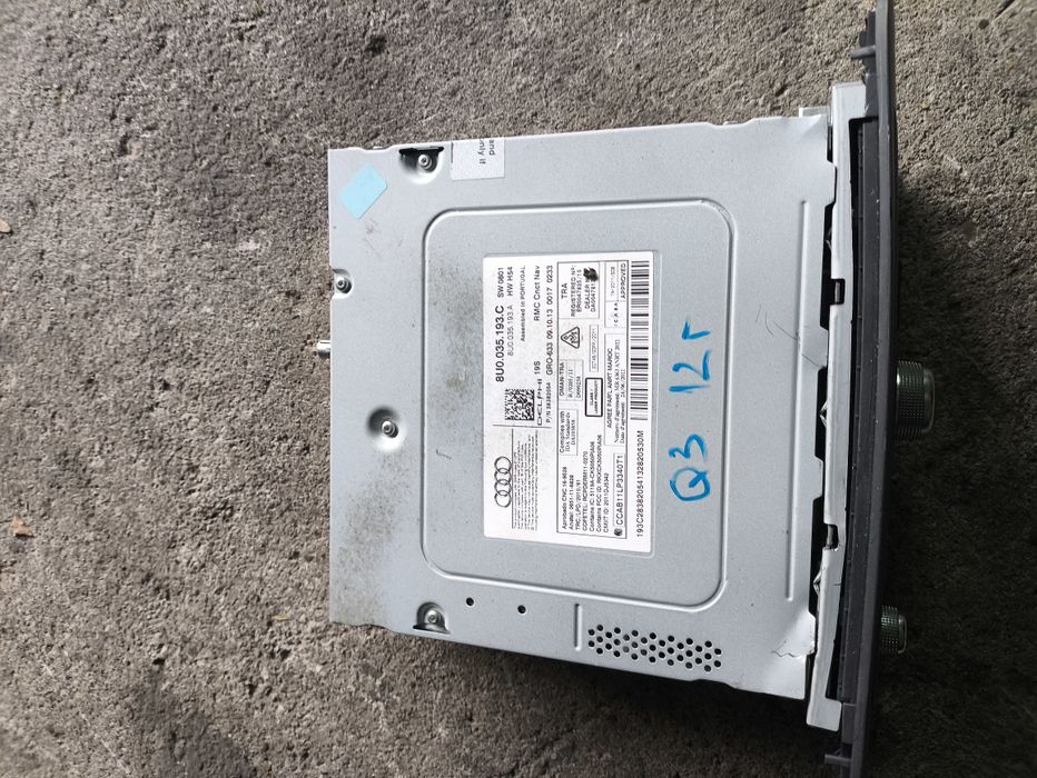 Мултимедия за Audi Q3