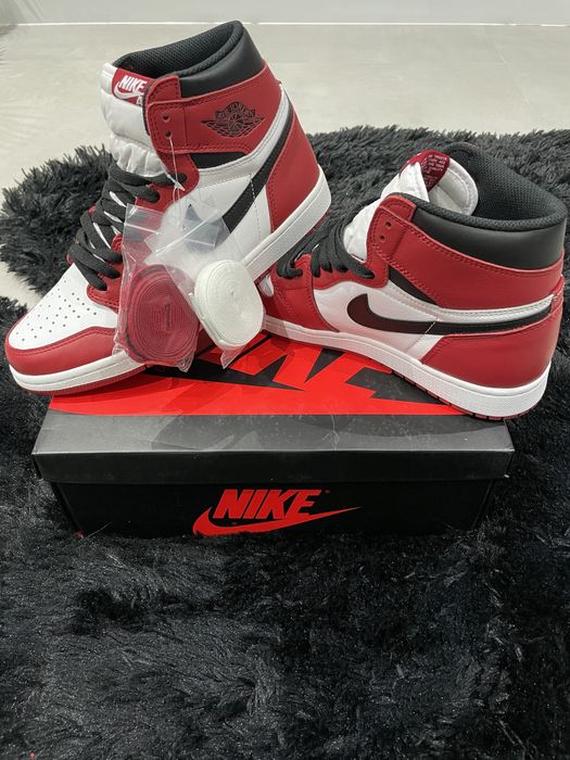 Jordan 1 Chicago Red