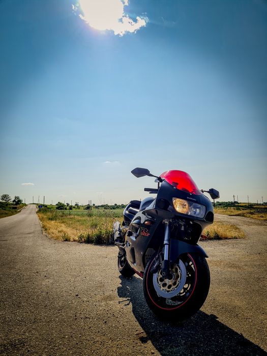 Suzuki gsxr600 Srad