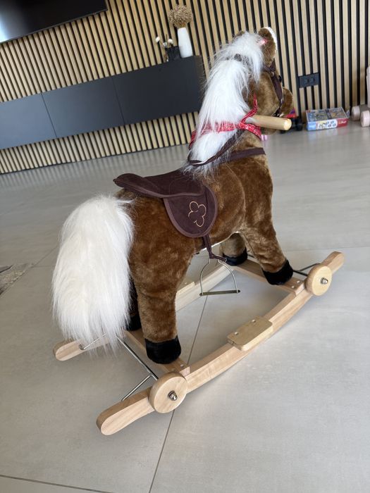 Balansoar calut cu roti 2 in 1