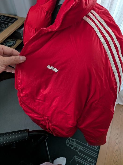 Geaca AVAVAV Adidas marimea S rosie unisex