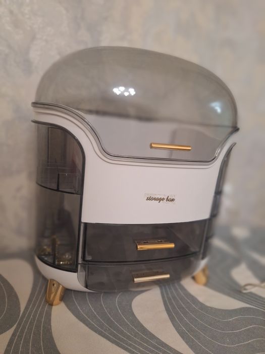 Organayzer parfumeriya uchun