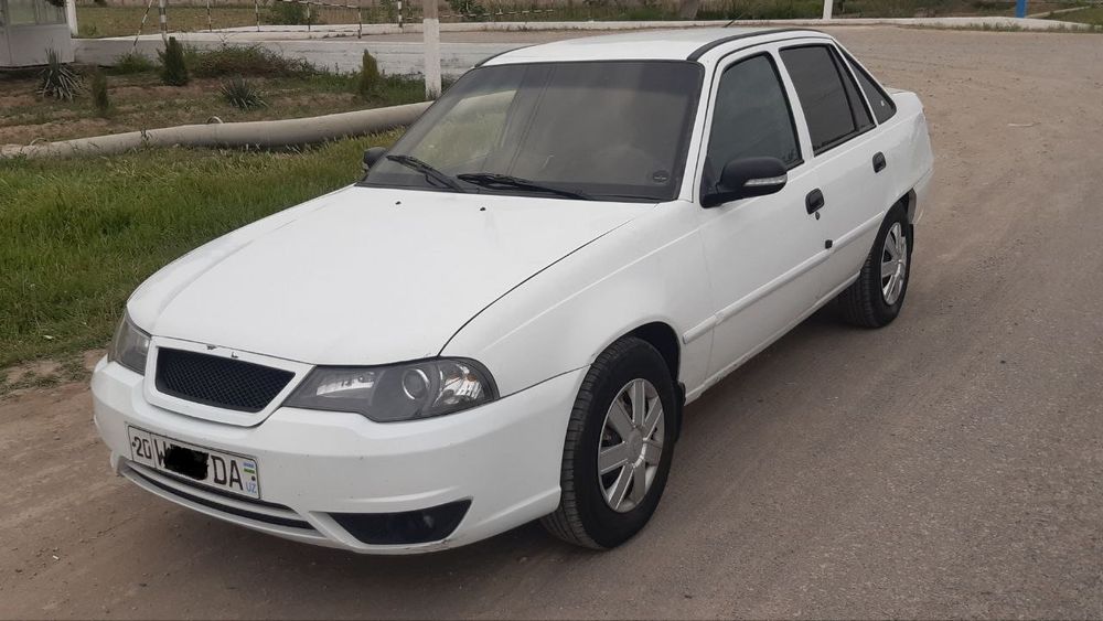 Nexia 2 1.6 dons  2015 yil kraska bor yurgan 434000 Narxi 4500$ kelash