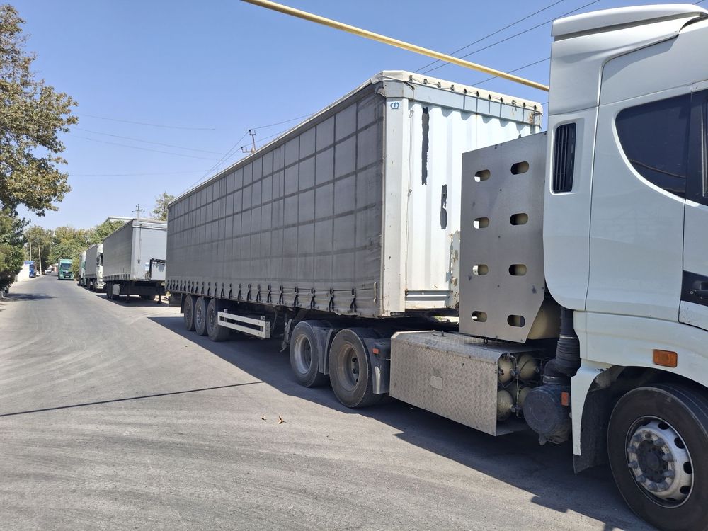 CAMC H9 2023 + Krone 2015