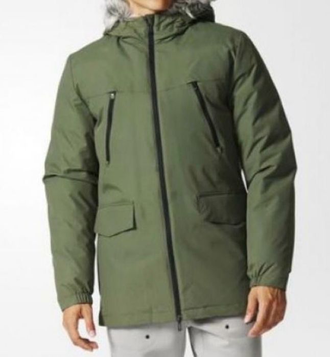 Продам куртку оригинал adidas