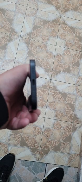 Ipfone 15 Black 128 stare deosebită foarte întreținut