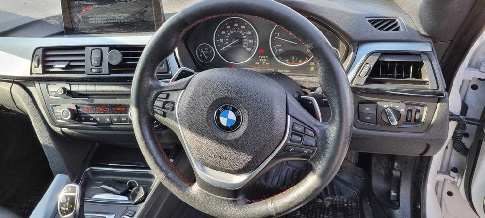 Volan sport cu padele si incalzire BMW F20 F21 F30 F31 F32 F34 F36