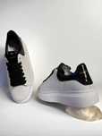 A l e x a n d e r Mc Q u e e n Negru-Alb - Adidasi Premium Full Box