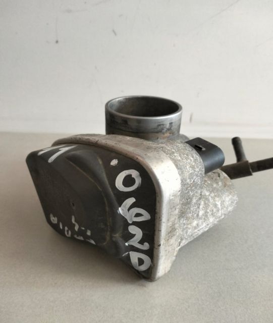 Clapeta acceleratie   1.4 mpi  047133062D Skoda Octavia prima generat