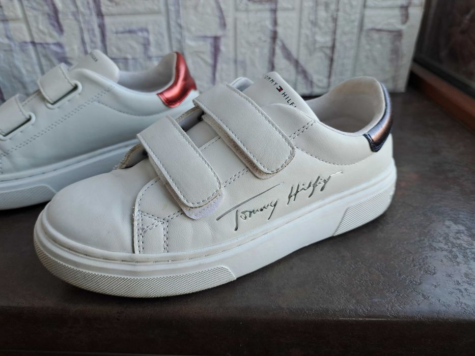 детски маратонки,кецове,спортни обувки,Tommy Hilfiger,ном,33за момче