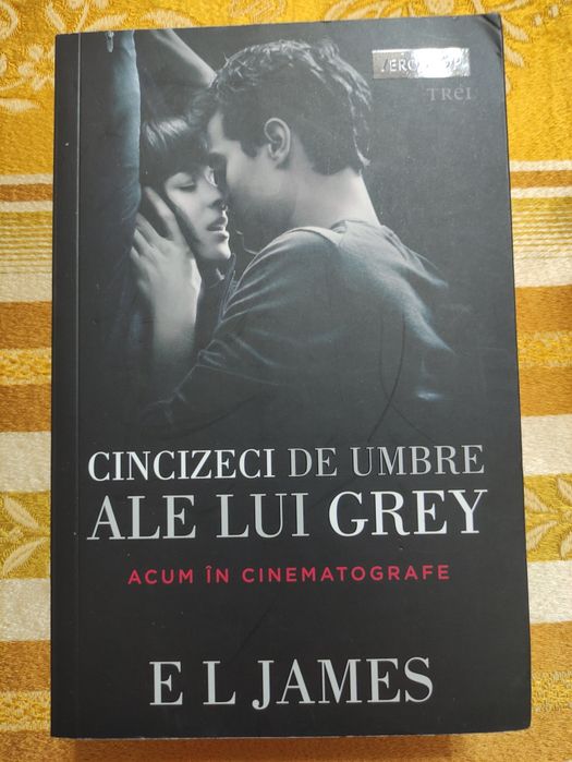 Cartea 50 de umbre ale lui Grey