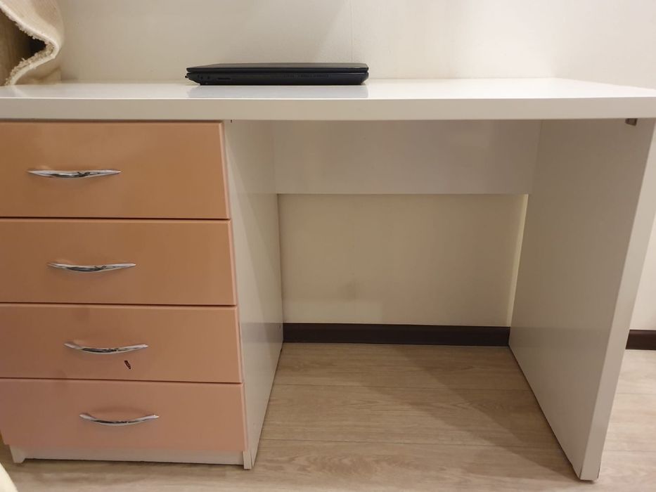 Продам подростковую мебель