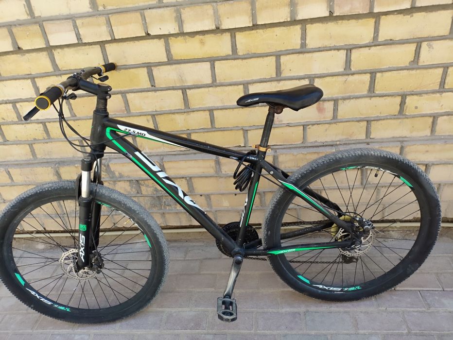 Велосипед горный с подарками