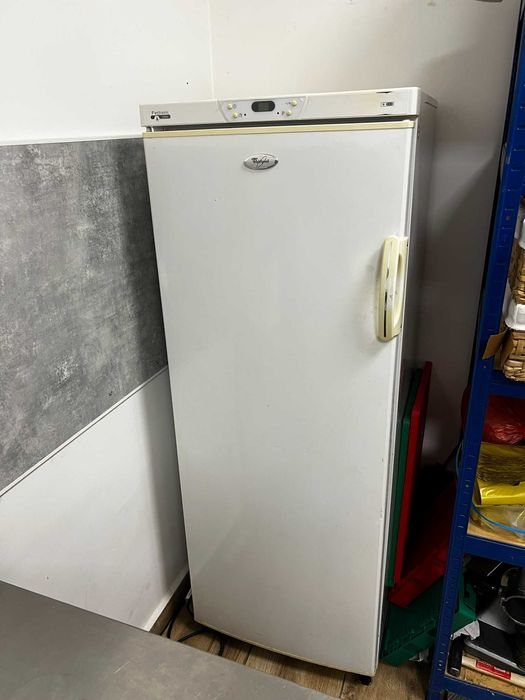 Минусова фризерна камера - whirlpool - 7 рафта