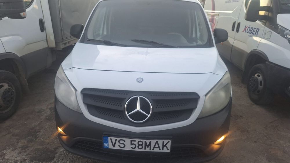 VAND 3700 EURO •Mercedes-Benz