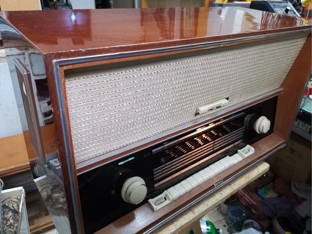 Radio german stereo Capri cu lampi