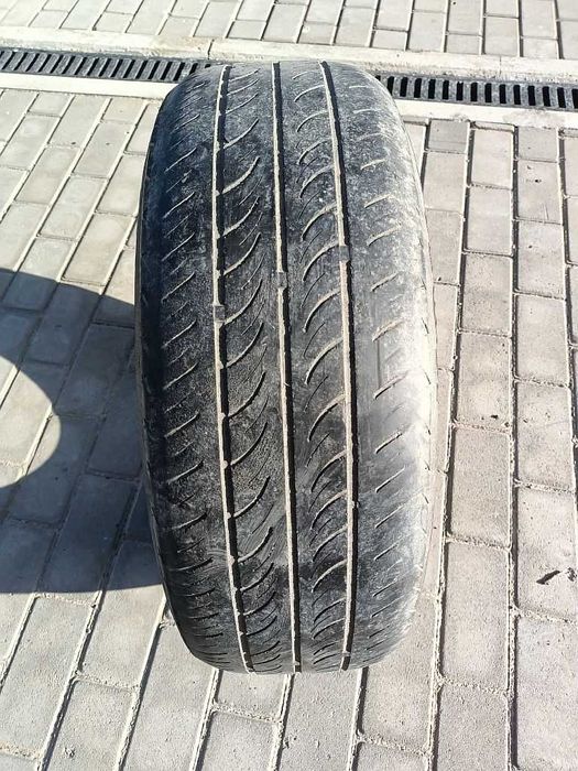 ОДНА шина 215/65 R15 - "Kenda Komet Plus KR23" (Китай), летняя.