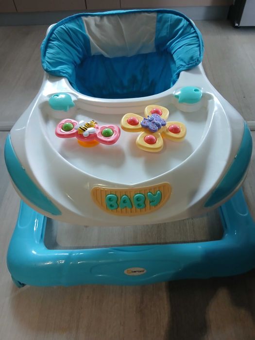 Паяк бебешка проходилка ползвана